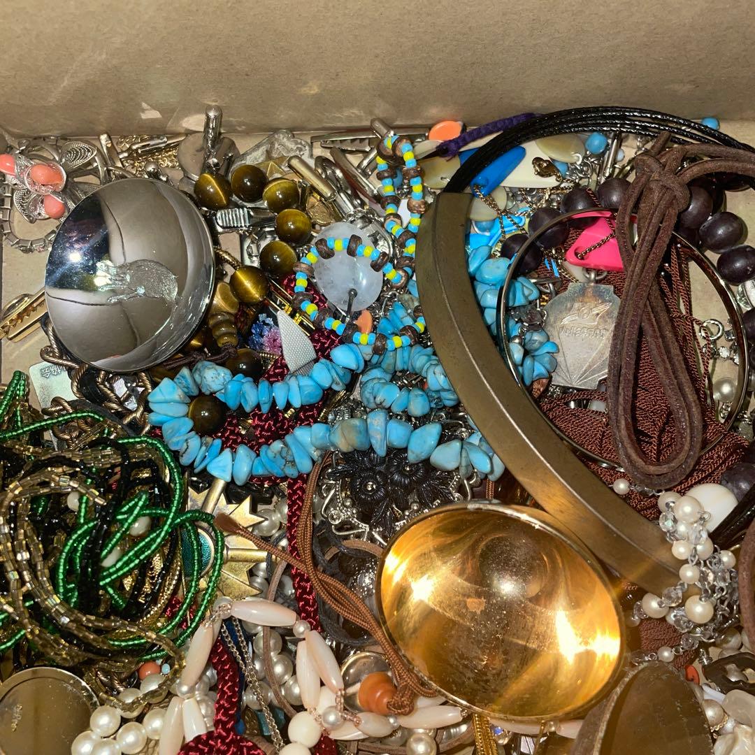 イミテーションアクセサリー　まとめ売り　アクセサリー