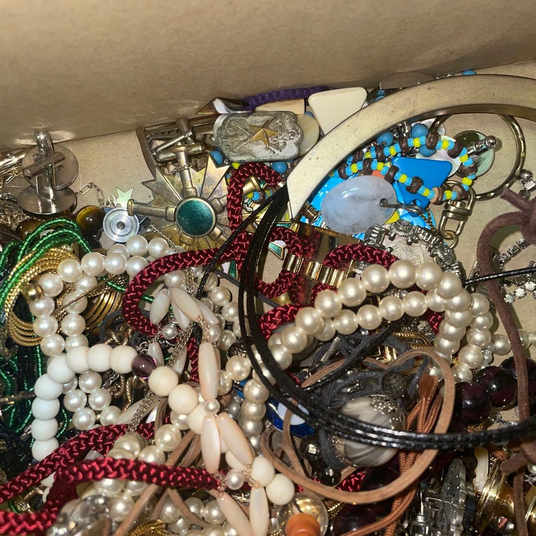 イミテーションアクセサリー　まとめ売り　アクセサリー