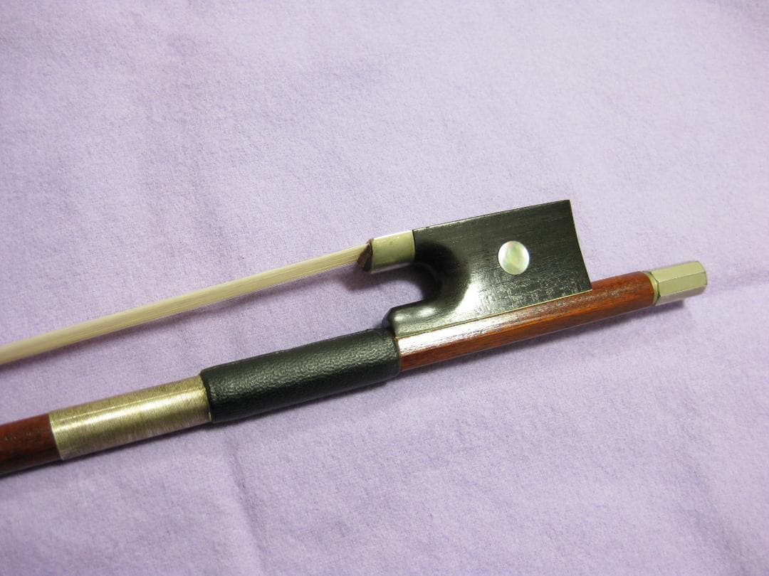 ドイツ製 4/4 ヴァイオリン弓 KARL HOFNER