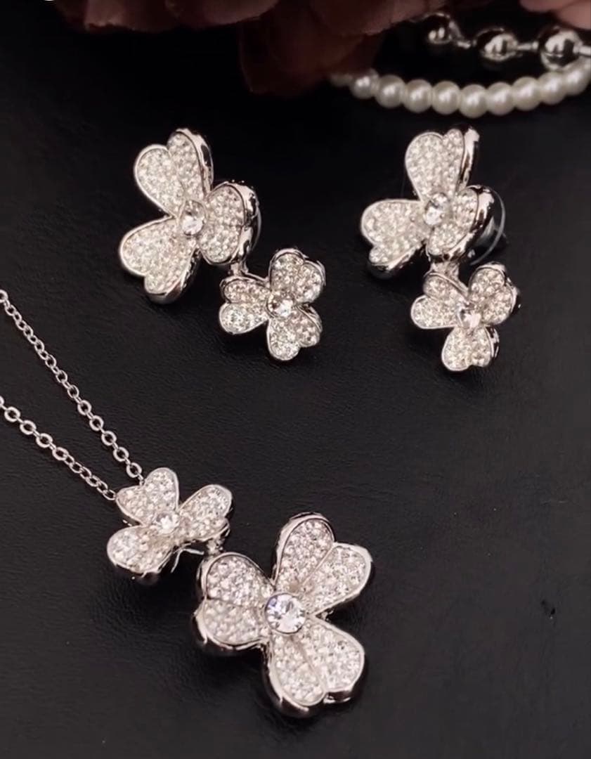 ダブルフラワー/グルーデコ