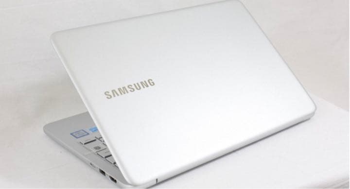 【BIG-SALE】ノートパソコン　SAMSUNG