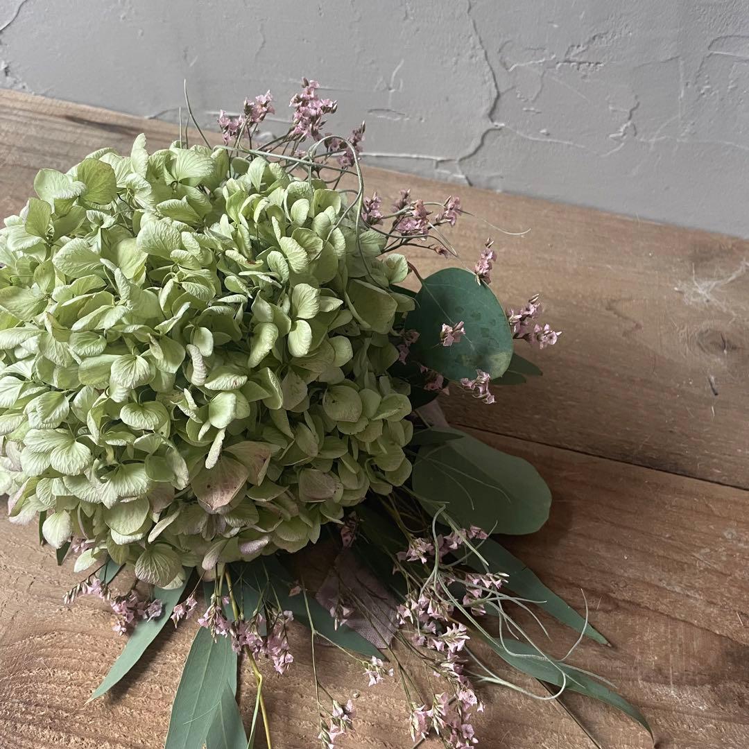 3.アンティーク紫陽花ブーケスワッグ