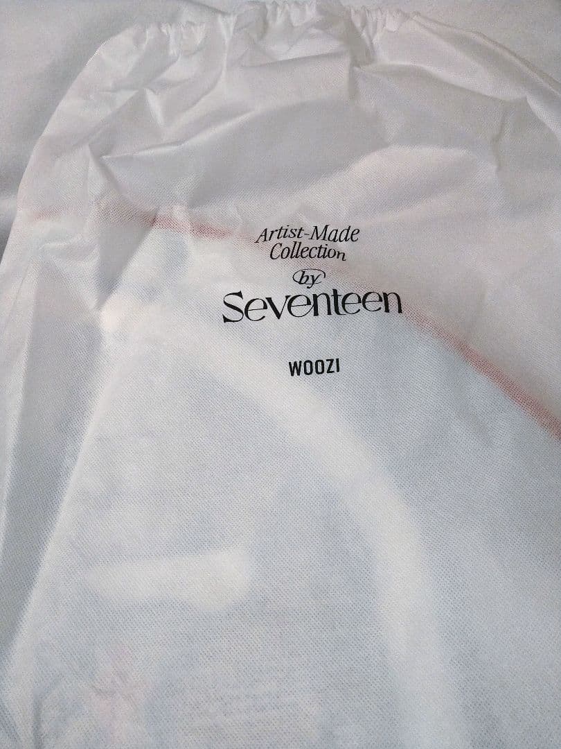 by SEVENTEEN　ウジ　アーティストメイド　ラグ　RAG　宇宙工場カード