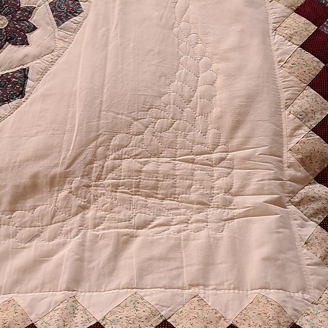 花柄キルトベッドカバー　ソファーカバー　ハンドメイド作品　マルチカバー