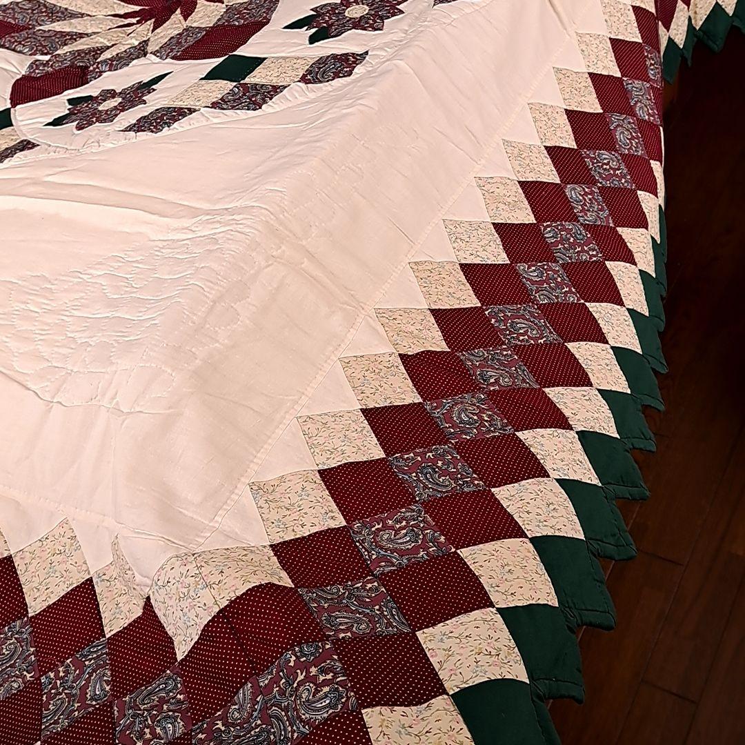 花柄キルトベッドカバー　ソファーカバー　ハンドメイド作品　マルチカバー