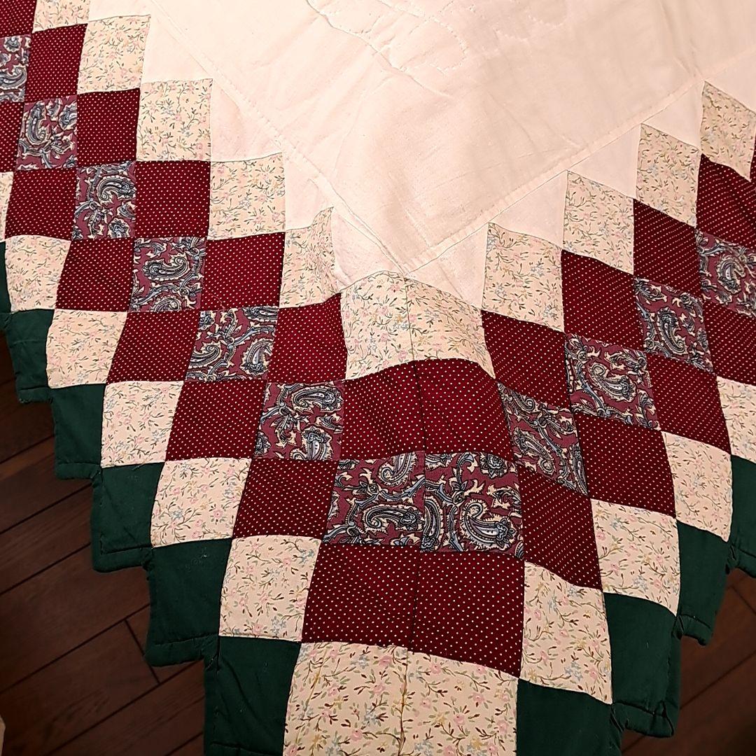 花柄キルトベッドカバー　ソファーカバー　ハンドメイド作品　マルチカバー