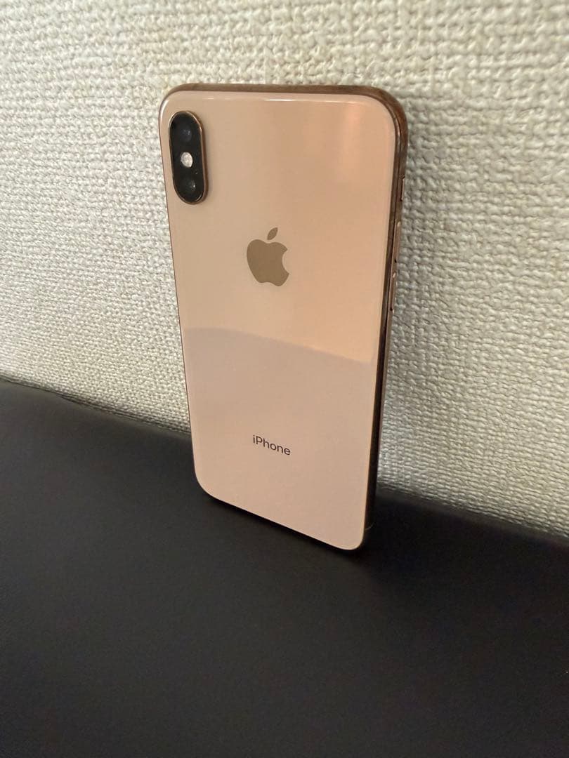 iPhone XS 256GB ひび割れあり