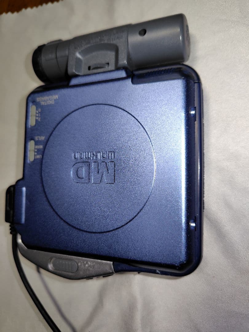 （最終値下げ）美品ソニー MDウォークマン MEGABASS MZ-E44