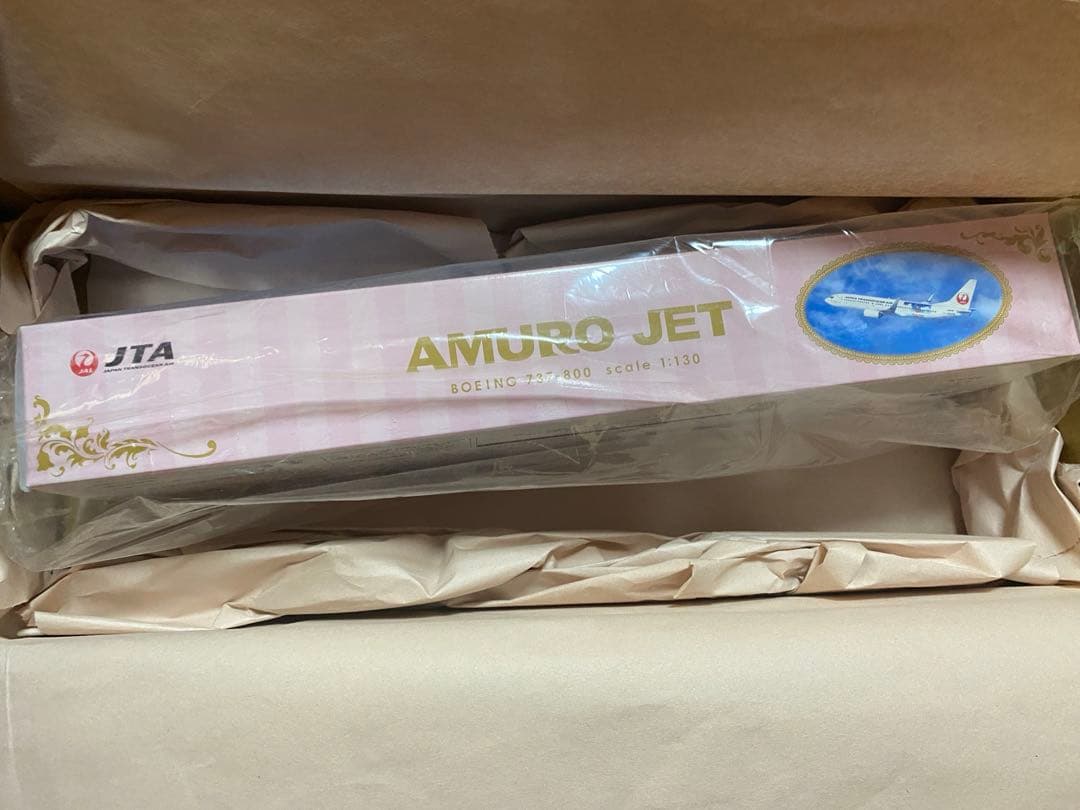 新品未開封　安室奈美恵JTA AMURO JET 1:130 スケールモデル