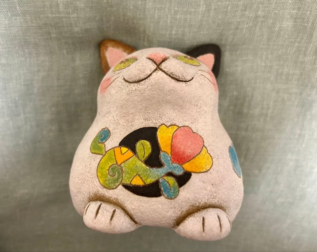 作家もの　三毛猫の置物　鈴入り　焼き物　招き猫 ねこ展　笠間　ハンドメイド