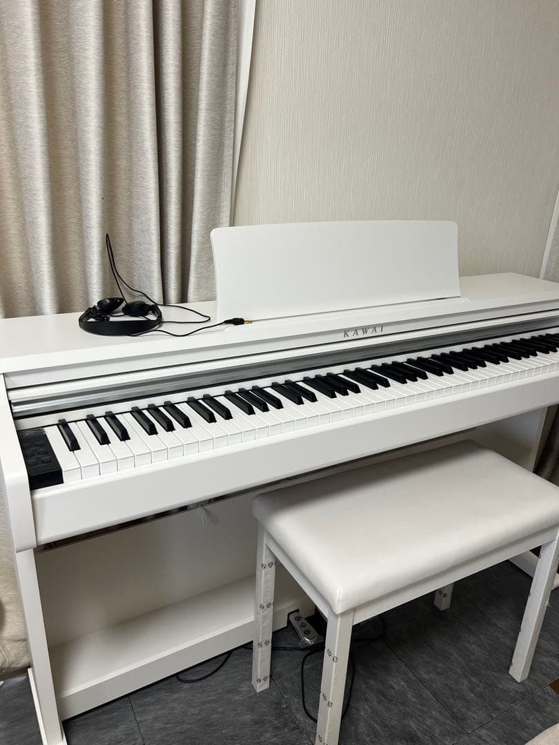 エルモ　25年製Kawai 電子ピアノ KDP75W ホワイト 88鍵
