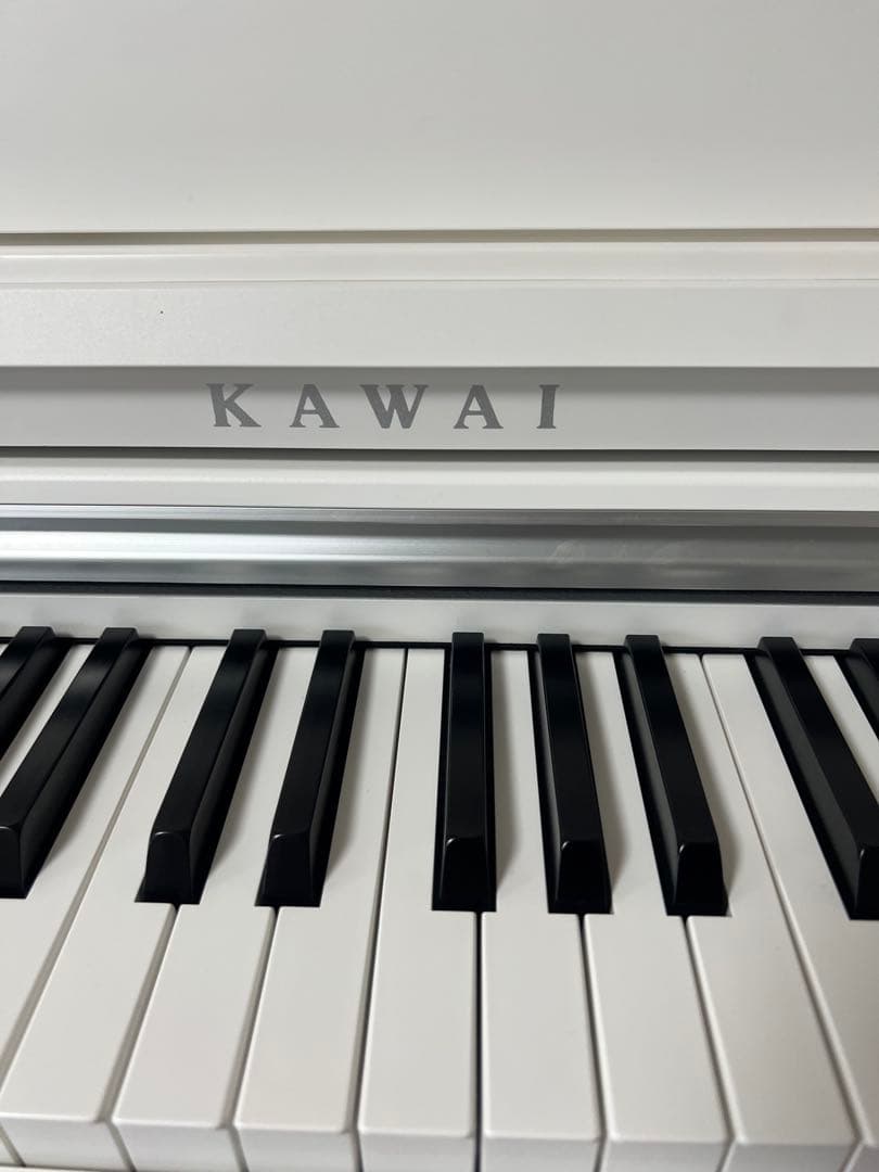 エルモ　25年製Kawai 電子ピアノ KDP75W ホワイト 88鍵