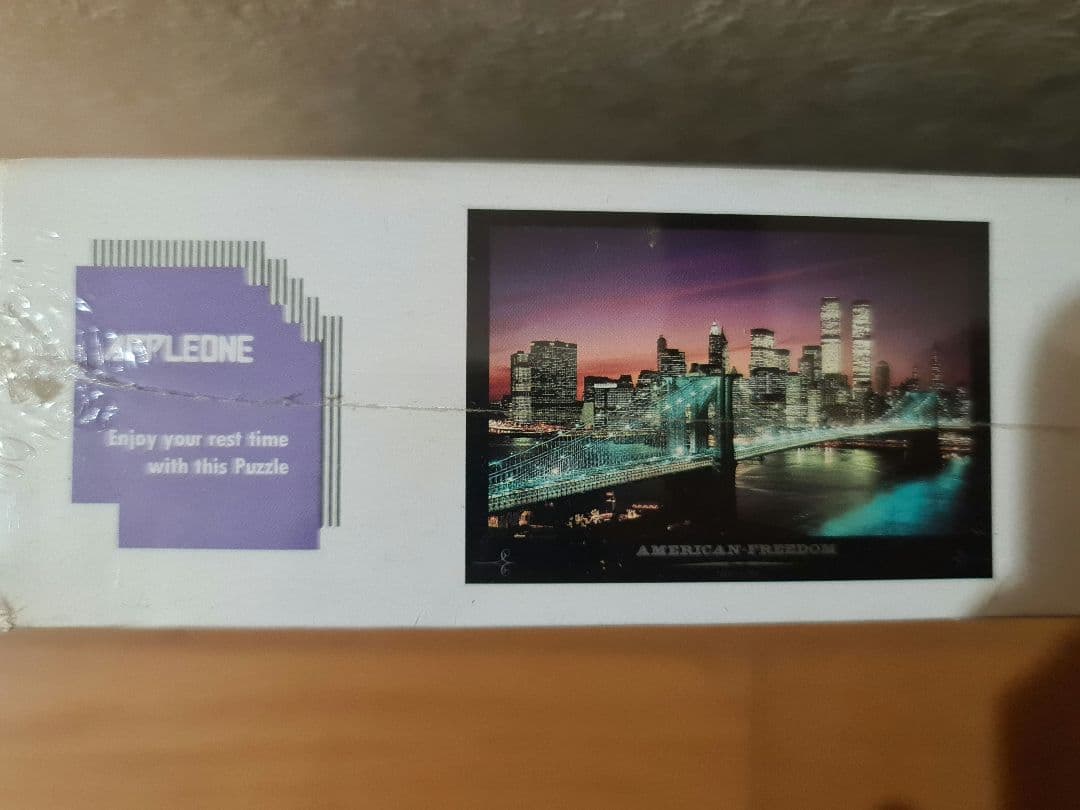 光るニューヨーク夜景ワールドトレードセンター1000ピース新品未開封