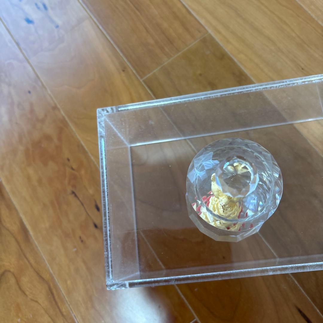 クリスタルガラスのねずみの置物