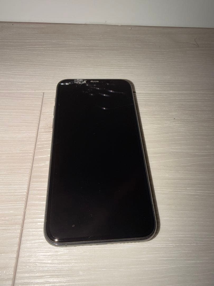 Apple iPhone 11 Pro 512GB 傷あり　スペースグレー