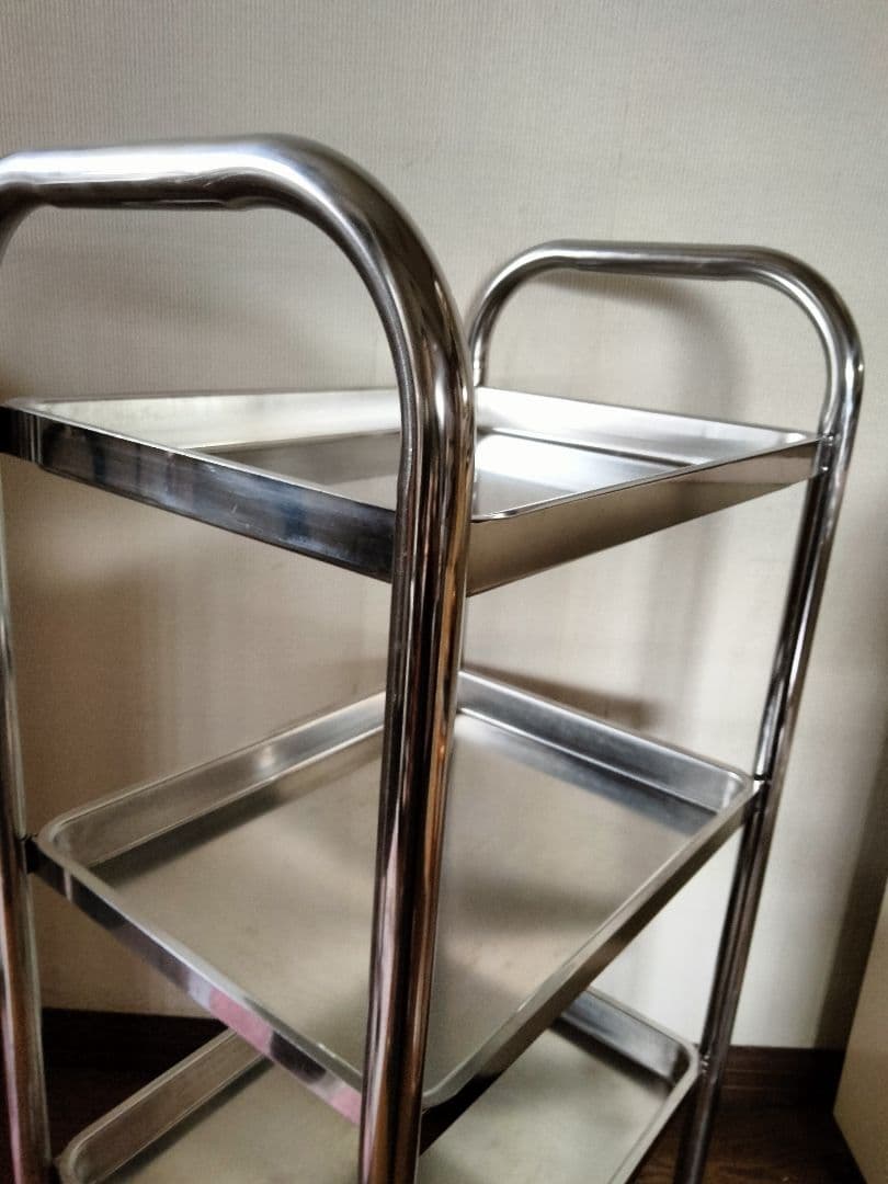 ①鍼灸 ステンレスワゴン ３段 医療用