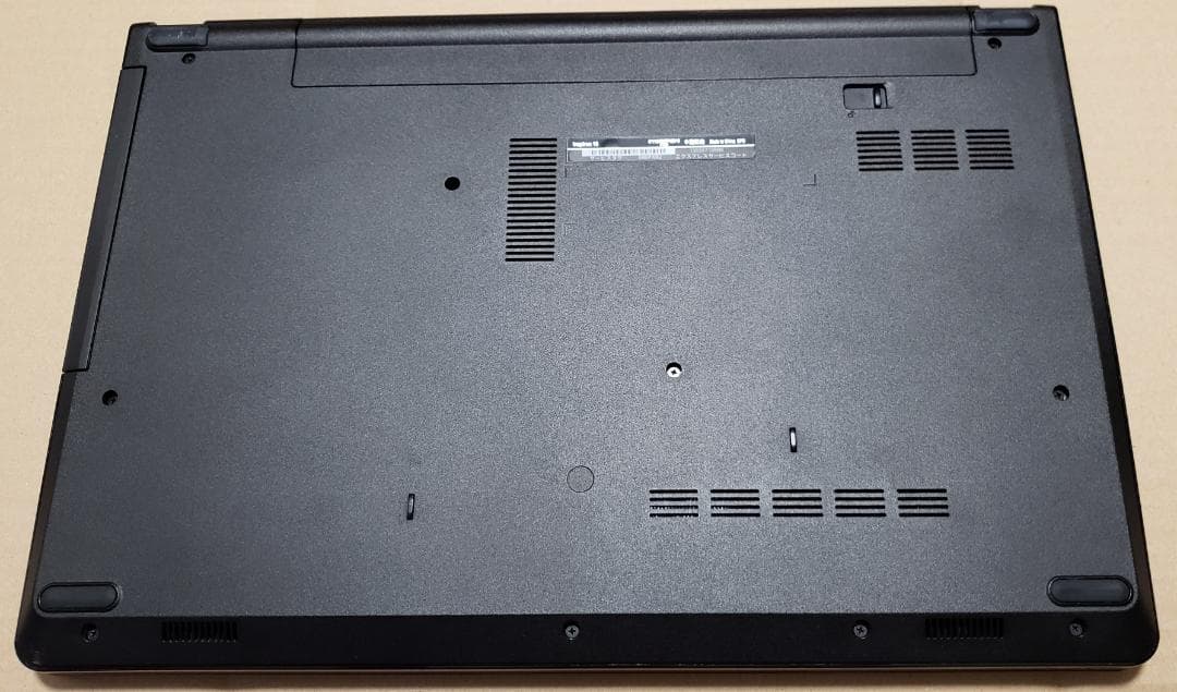 Dell Inspiron 15 3000シリーズ 3552