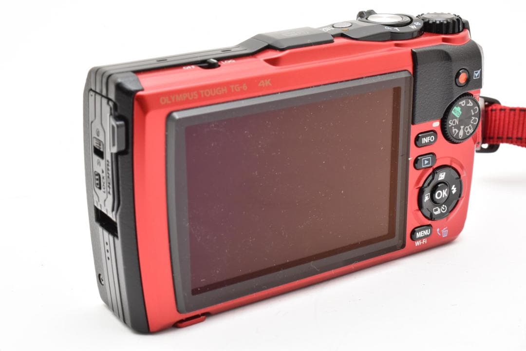 【美品】オリンパス Tough TG-6 TCON-T01 CLA-T01