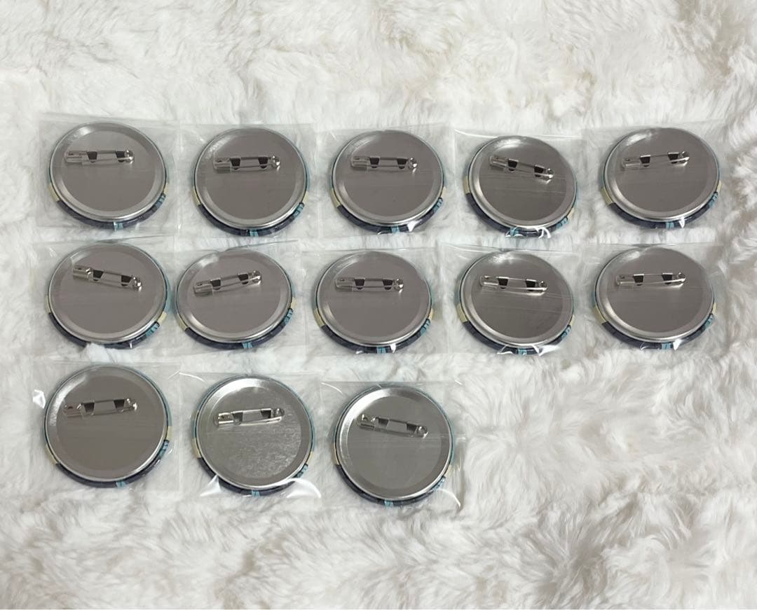 鬼滅の刃　時透無一郎　全集中展　ランダム缶バッジ　缶バッジ