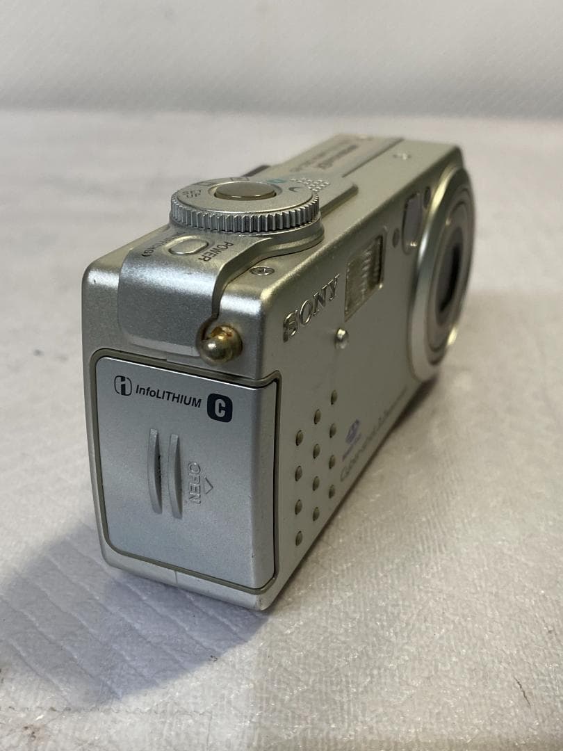 デジタルカメラ SONY DSC-P5#888