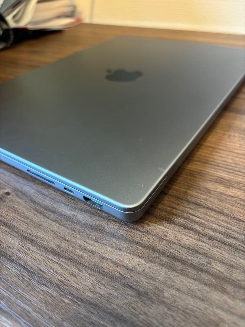 MacBook Pro M1 14インチ 2021 16GB 516GB