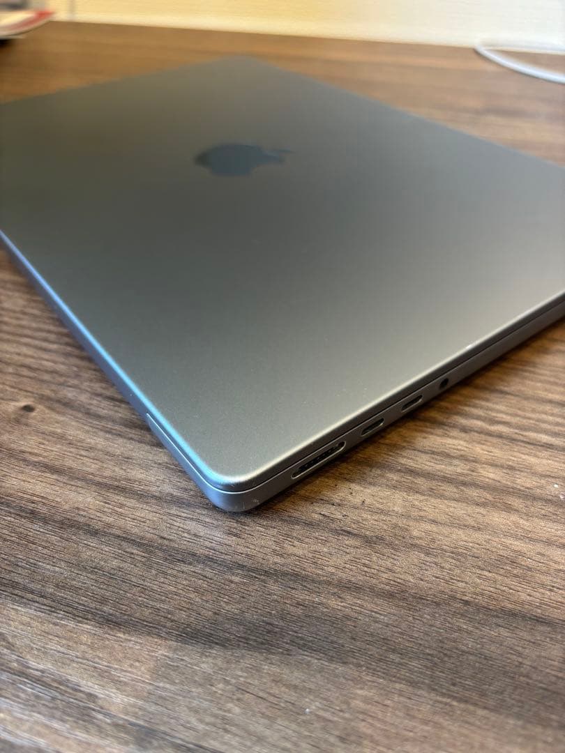 MacBook Pro M1 14インチ 2021 16GB 516GB