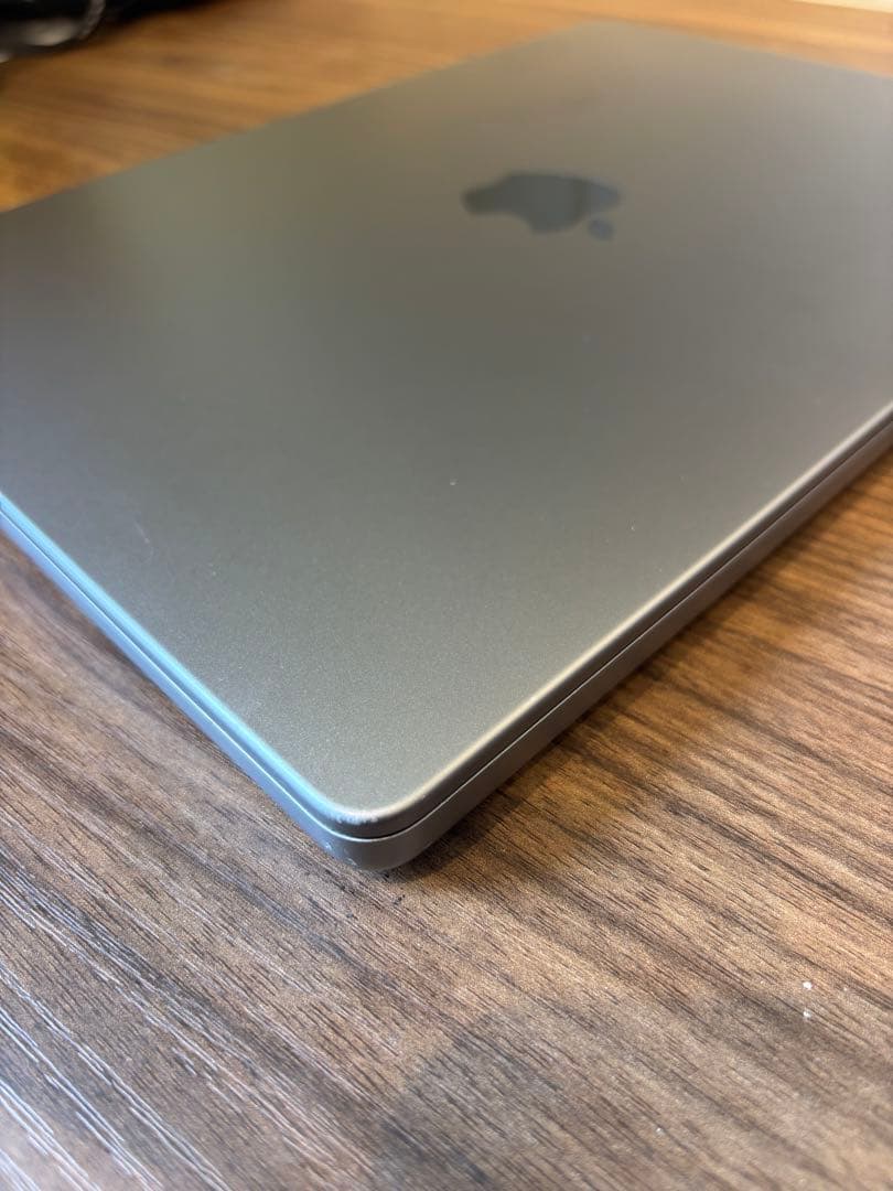 MacBook Pro M1 14インチ 2021 16GB 516GB