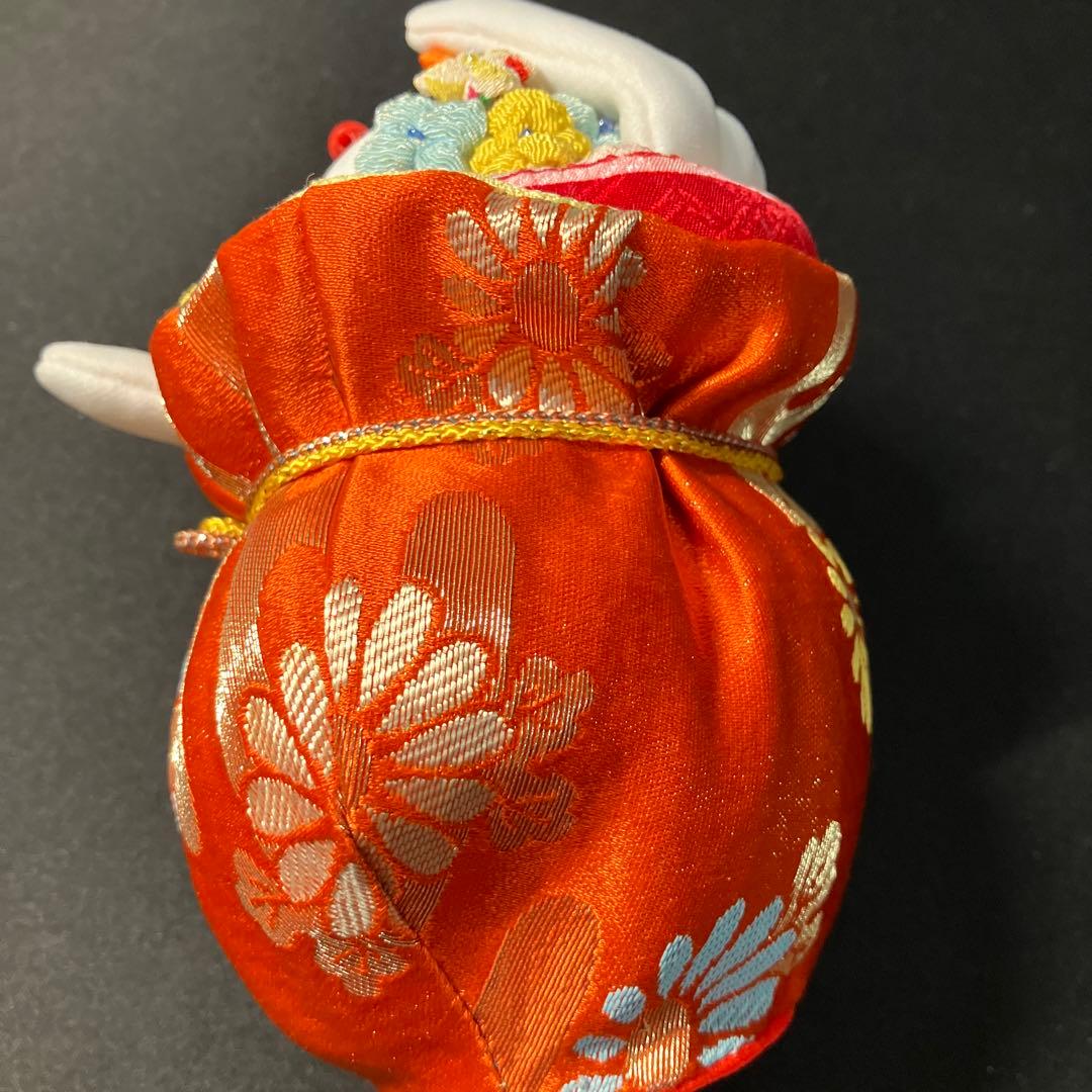 ちりめん細工　うさぎの人形　巾着　花うさぎ