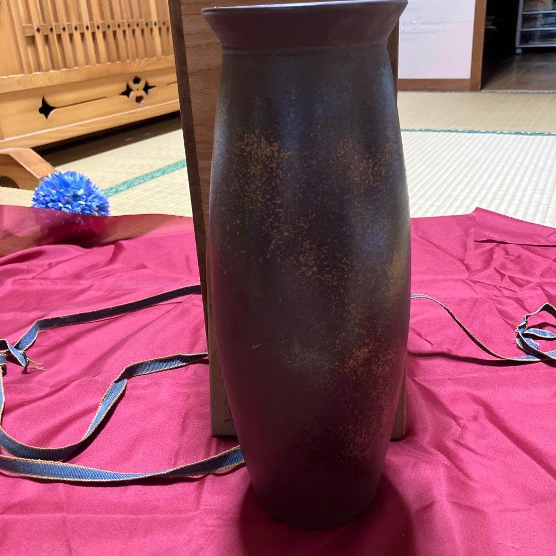 備前焼？茶色の陶器製花瓶 木箱付き