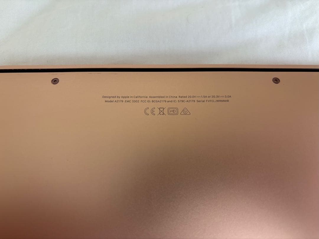 Apple MacBook ゴールド 本体