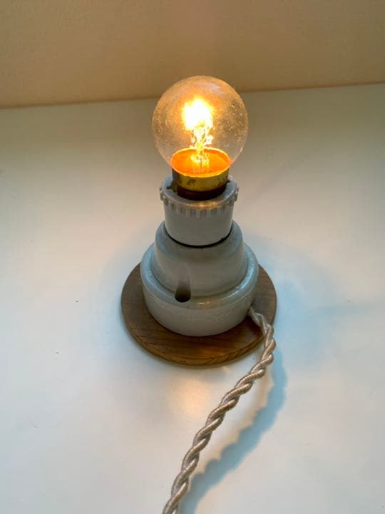 照明　KRANK ソケットランプ