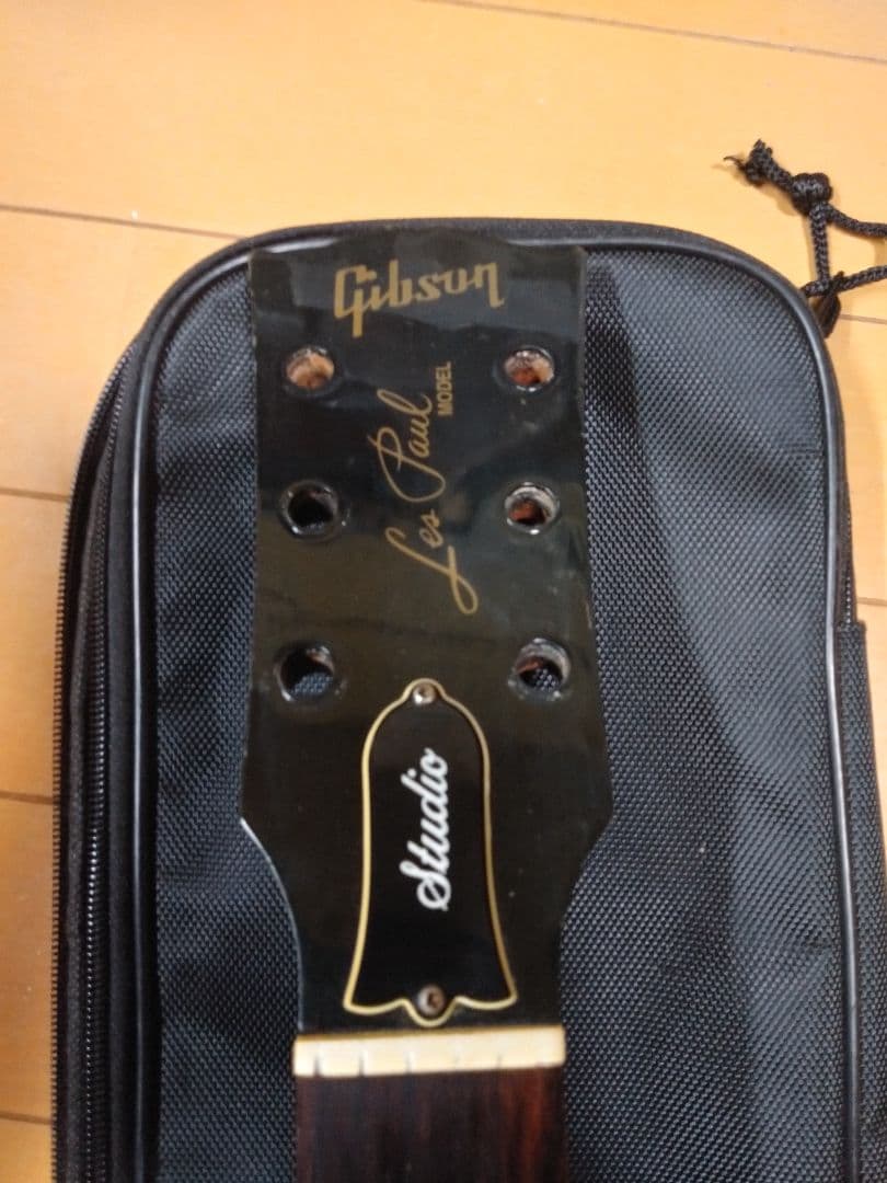 ジャンク　Gibson ギブソン　レスポール　スタジオ　部品欠品