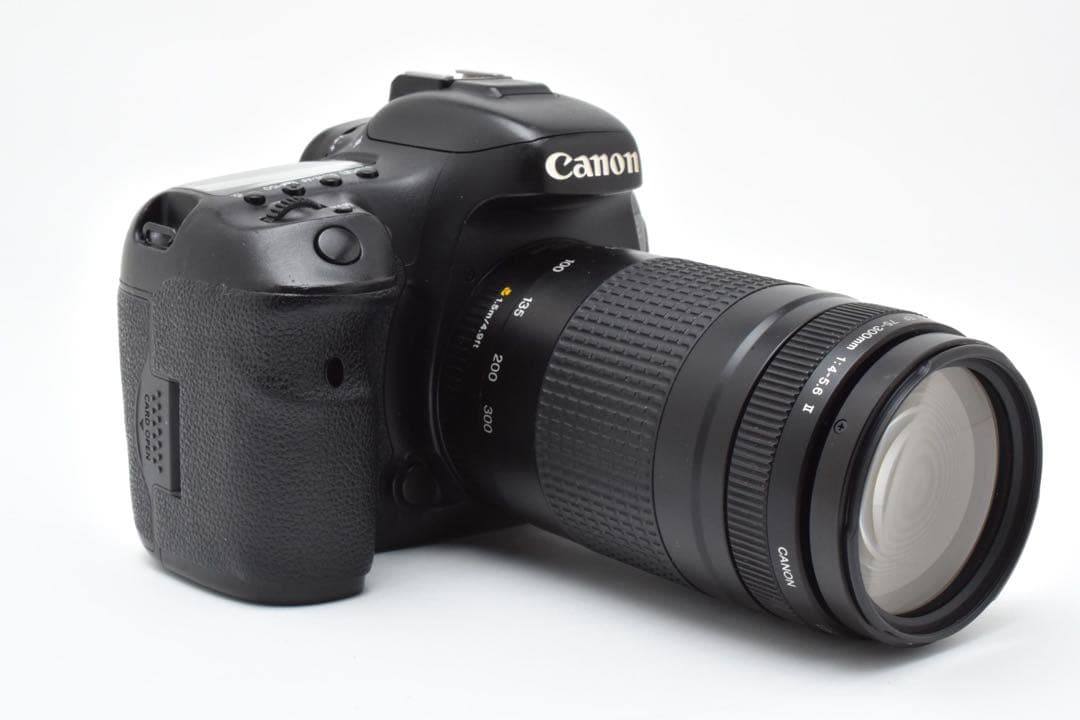 デジタル一眼レフカメラ/Canon EOS 7D MarkⅡ 望遠レンズセット