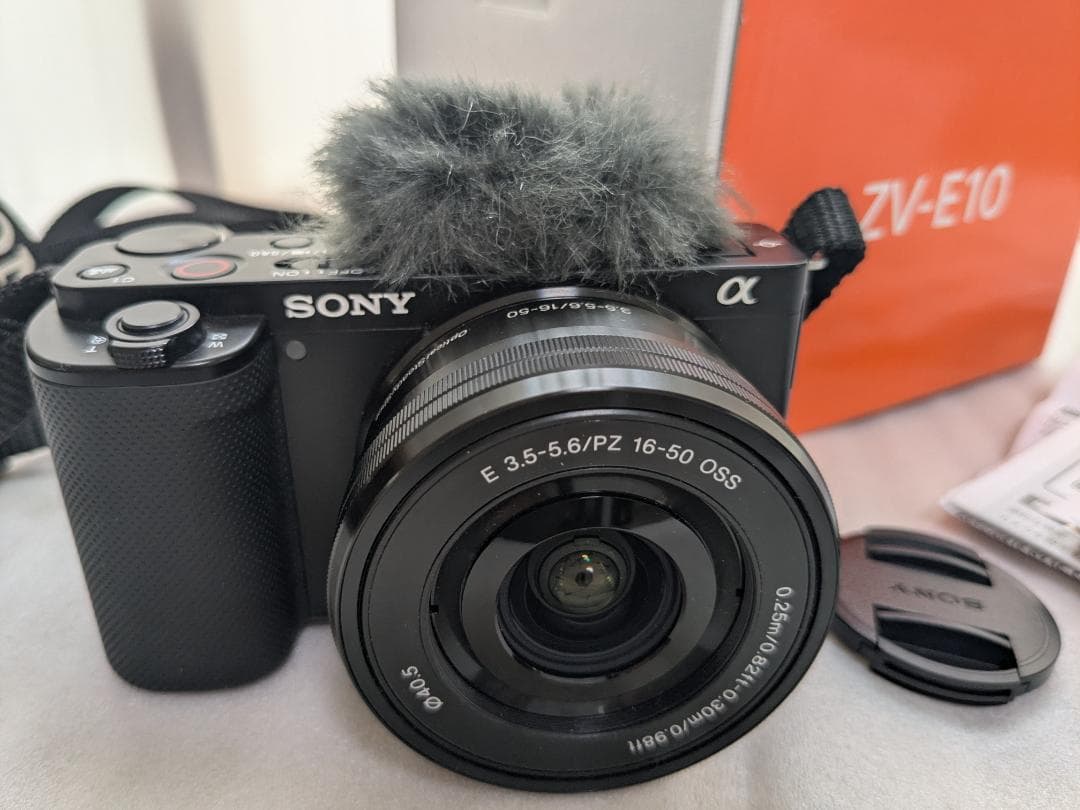 【美品】 VLOGCAM ZV-E10 パワーズームレンズキット ブラック