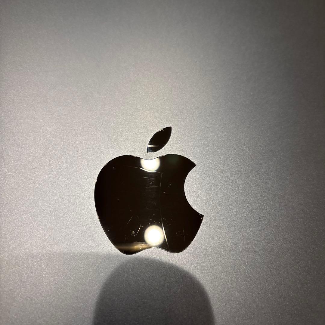 Apple MacBook air M3 13インチ