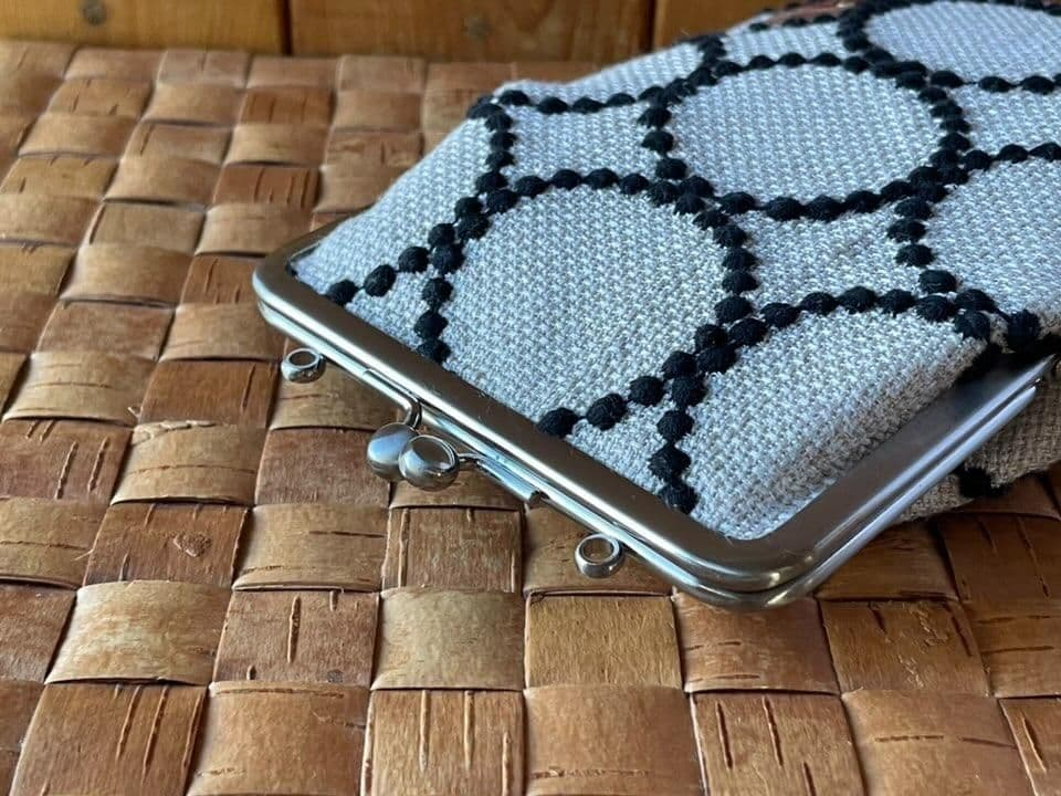 ミナペルホネン /tambourineタンバリン/スマホショルダー