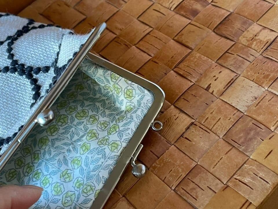 ミナペルホネン /tambourineタンバリン/スマホショルダー