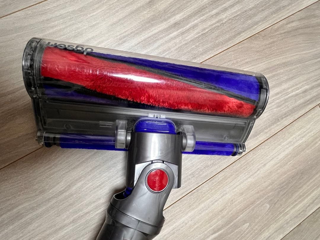 Dyson V8 スティッククリーナー 本体