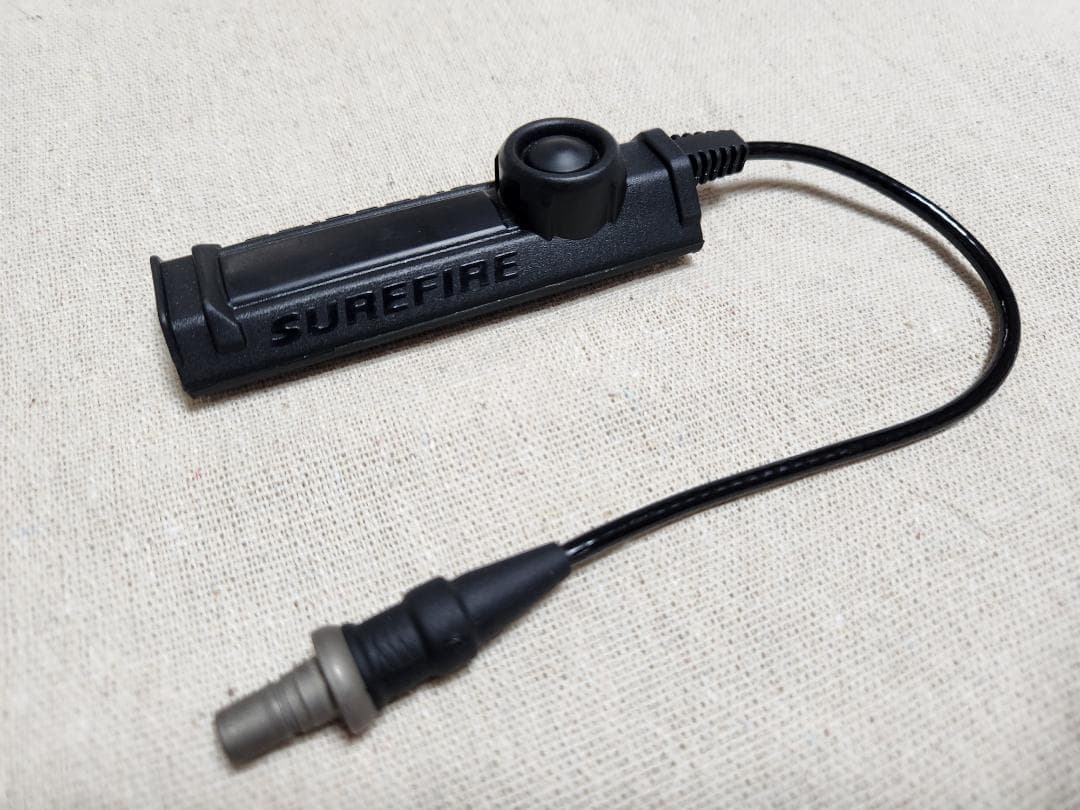 【実物】SureFire SR07 リモート　スイッチ
