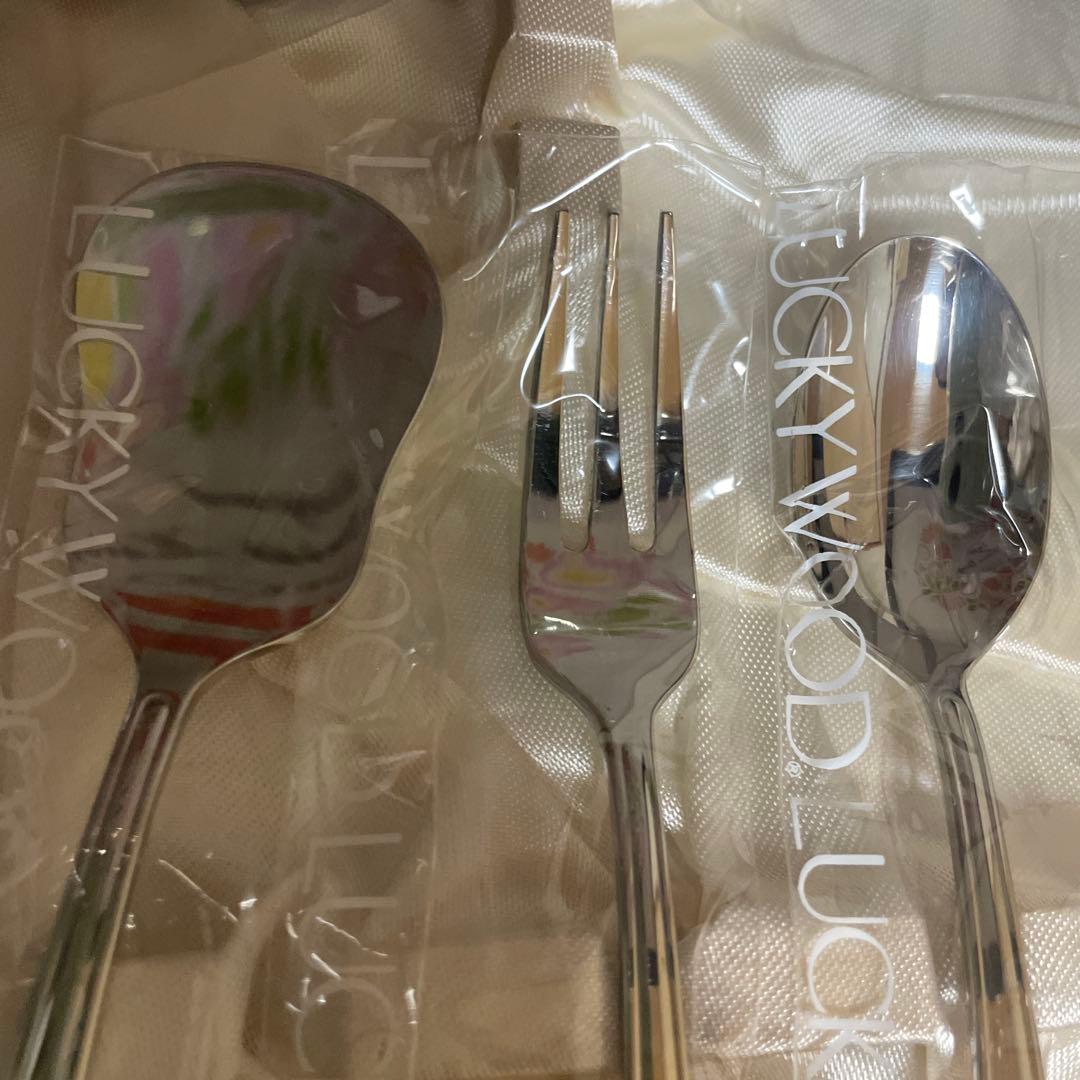 ラッキーウッド　カトラリーセット　マリエッタリボン21本　ステンレス　新品未使用