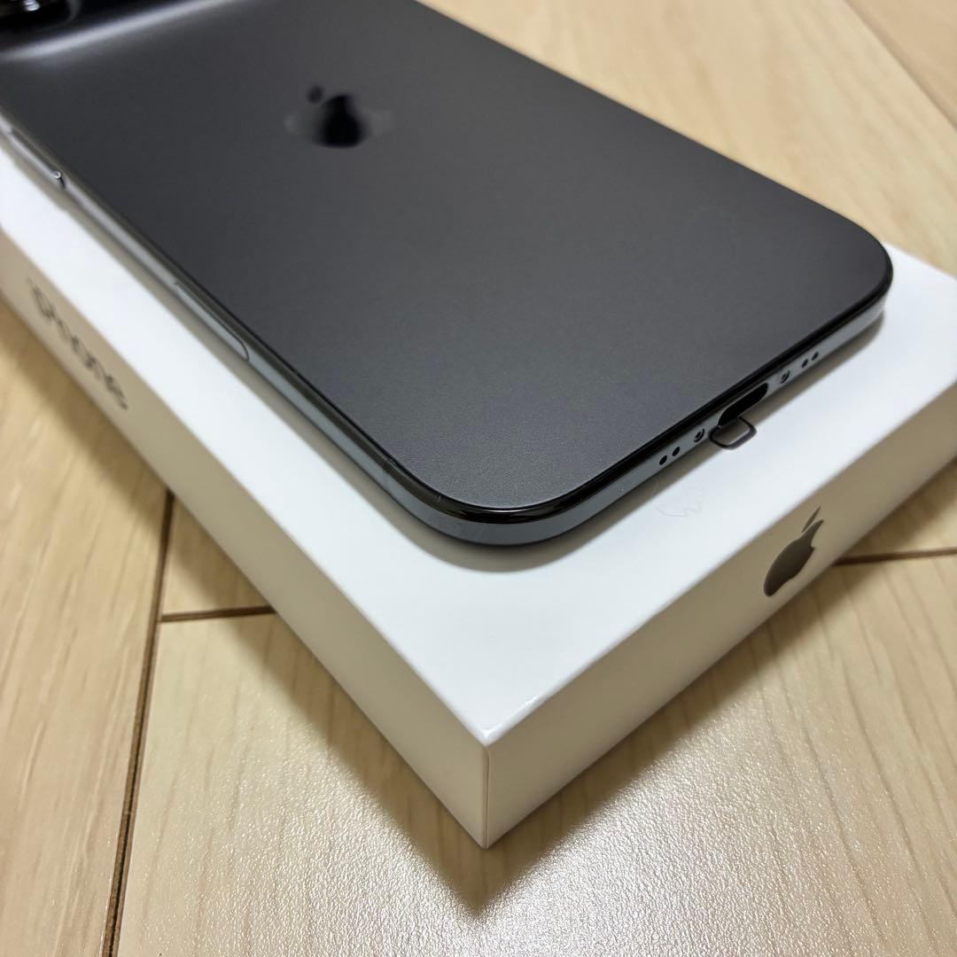 【海外版】iPhone Air スペースブラック