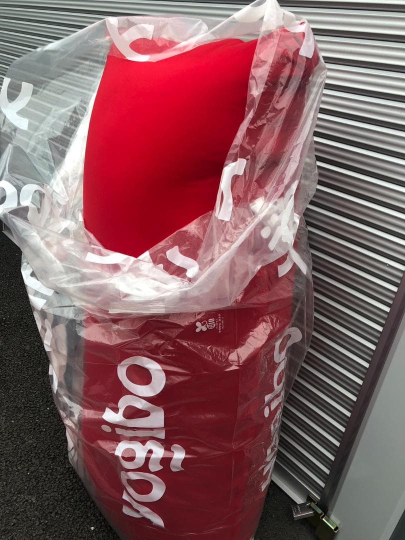 直接引取OK【北九州】 新品未使用 Yogibo ヨギボーマックス レッド