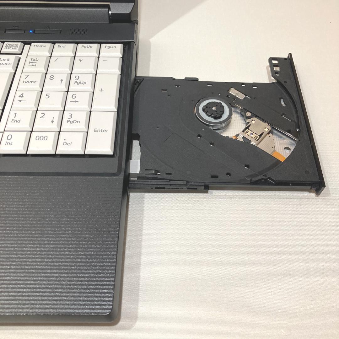 初心者✨快適i3・DVD・超大容量✨黒✨すぐ使えるノートパソコン◇D357-1