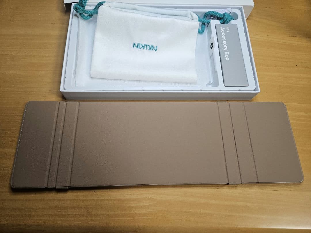 Nillkin Cube Pocket Keyboard 本体