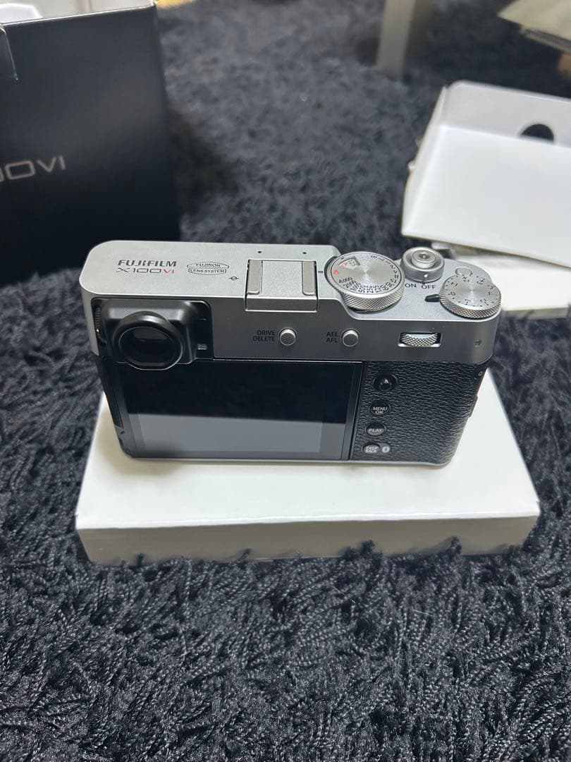 Fujifilm X100V シルバー