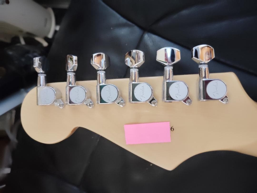 ☆彡新品　ストラトキャスター　チェリー・サンバースト