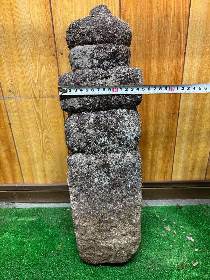 石仏、一石五輪塔、大