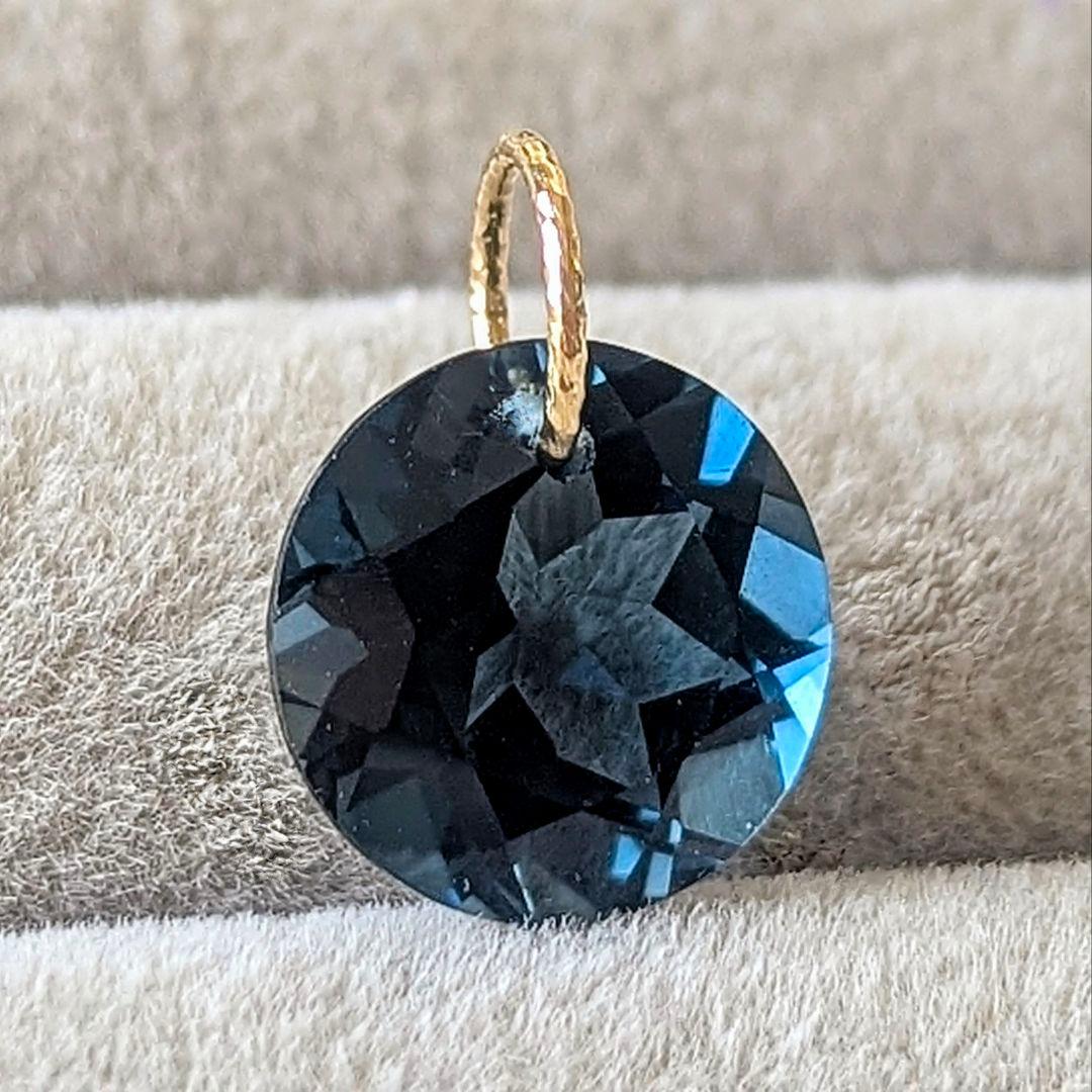 ♢N♢K18 ロンドンブルートパーズ 4.22ct ペンダントチャ―ム
