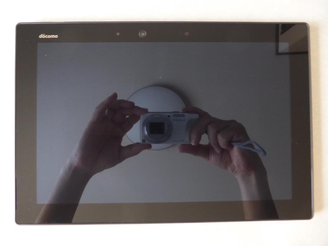 NTTdocomoドコモ 富士通arrows Tab F-02K