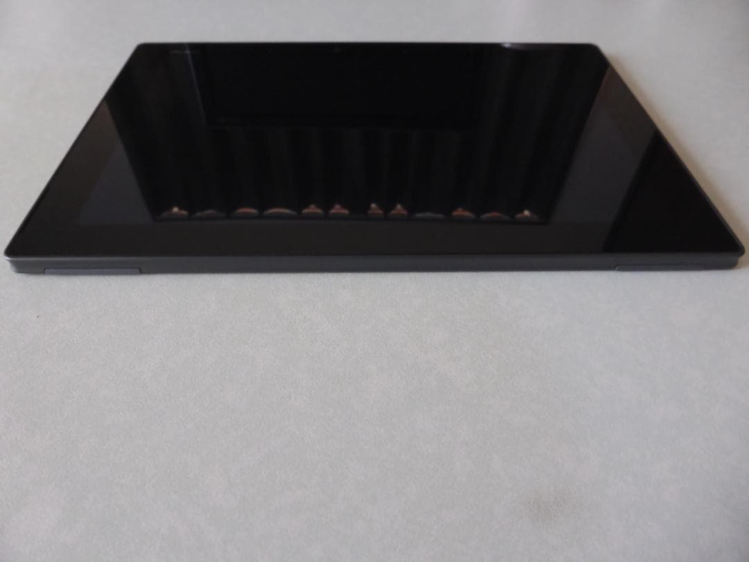 NTTdocomoドコモ 富士通arrows Tab F-02K